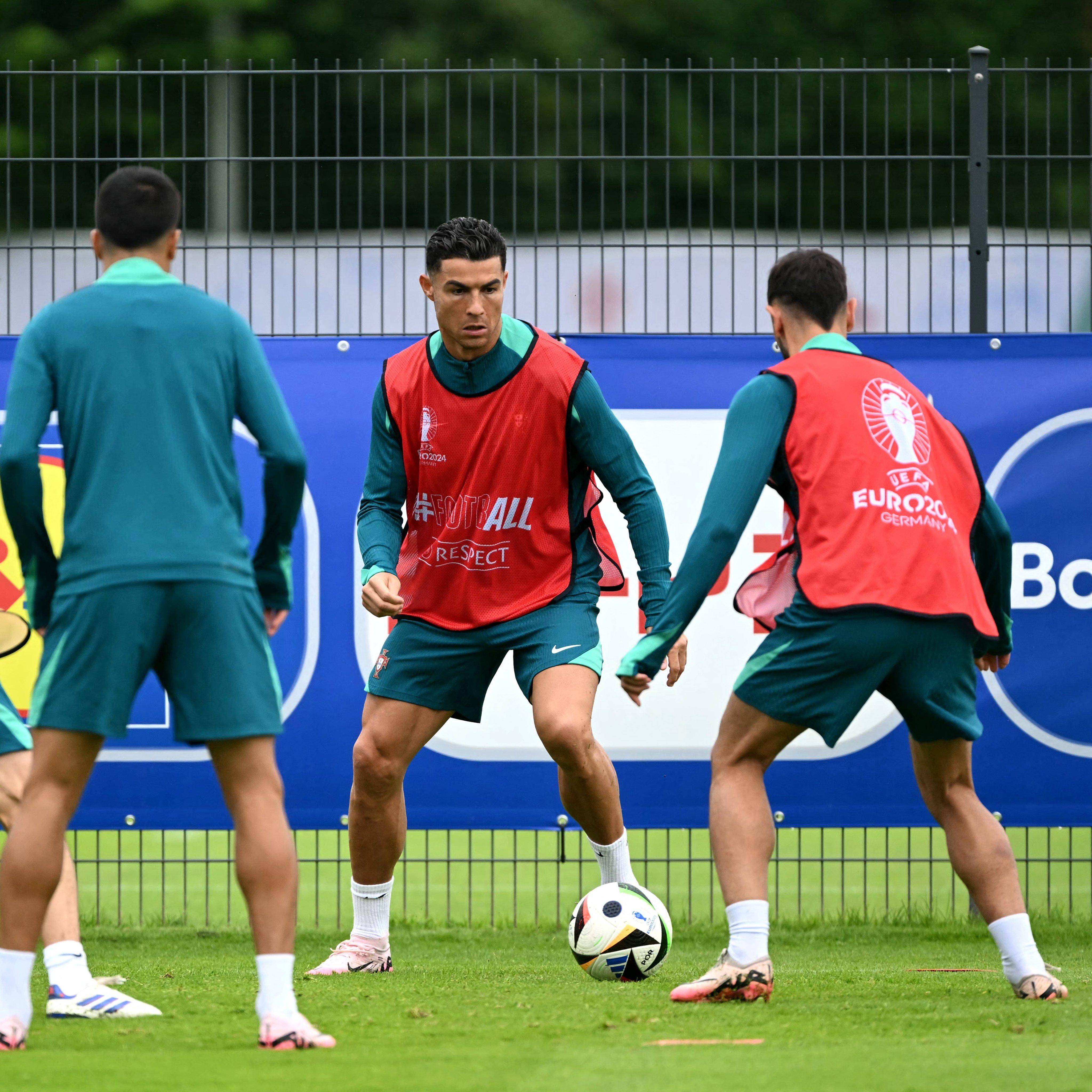 华体会下载-长时间厮杀引发球员伤病问题